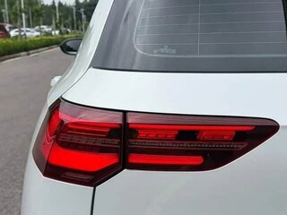 2023 Volkswagen Golf VIII, белый, 1935000 рублей, вид 5