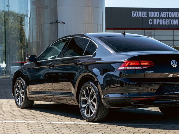 2017 Volkswagen Passat DSG6 B8, чёрный, 1565000 рублей - вид 7