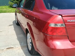 2008 Chevrolet Aveo I Рестайлинг, красный, 355000 рублей, вид 3