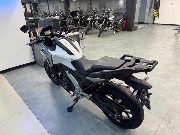 2023 Honda NC 750X, белый, 930000 рублей - вид 7