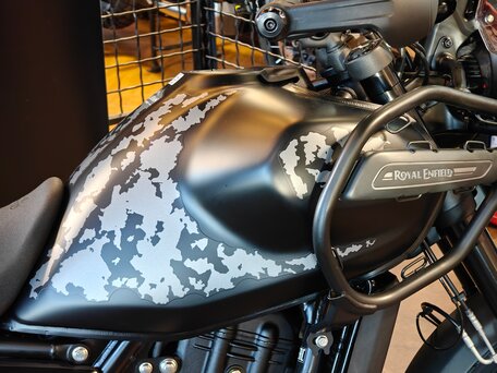 2026 Royal Enfield Himalayan, чёрный, 620000 рублей, вид 3