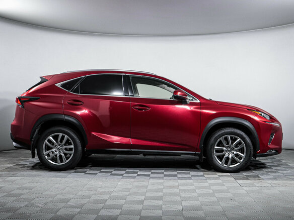 2020 Lexus NX 300 I Рестайлинг, красный - вид 4