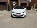 2013 Opel Astra GTC J Рестайлинг, белый, 880000 рублей - вид 8