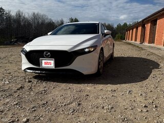2022 Mazda 3 IV (BP), белый, 1500000 рублей, вид 1