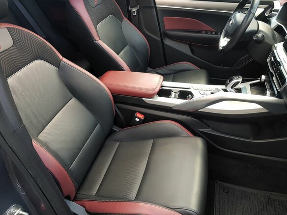 2021 Geely Coolray I, серый, 1599000 рублей - вид 11
