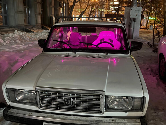 2010 Lada (ВАЗ) 2107, белый, 269000 рублей - вид 1
