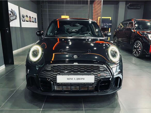 2023 Mini Hatch Cooper S III (F55/F56) Рестайлинг 2, чёрный - вид 6