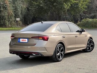 2023 Skoda Octavia IV (A8), бежевый, 1997009 рублей, вид 5