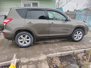 2011 Toyota RAV4 III (XA30) Рестайлинг, золотистый, 1550000 рублей, вид 2