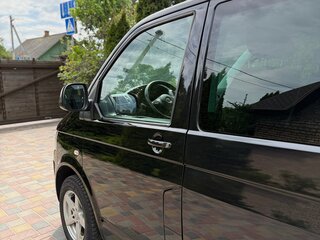 2011 Volkswagen Multivan T5 Рестайлинг, чёрный, 1960000 рублей, вид 4