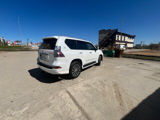 2016 Lexus GX 460 II Рестайлинг, белый, 4850000 рублей, вид 4