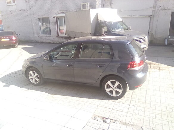 2010 Volkswagen Golf VI, синий - вид 4