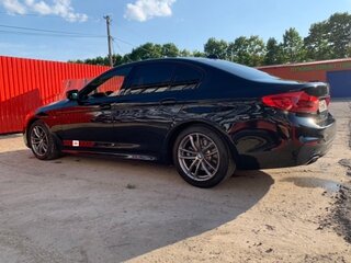 2019 BMW 5 серии 520i VII (G30/G31/G38), чёрный, 3800000 рублей, вид 5