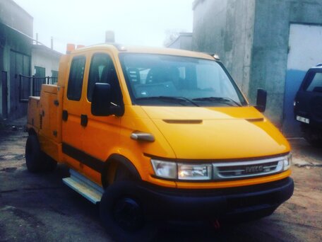 2005 Iveco Daily, жёлтый, 2532225 рублей, вид 4