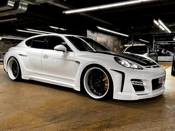 2010 Porsche Panamera Turbo I, белый, 5500000 рублей - вид 2