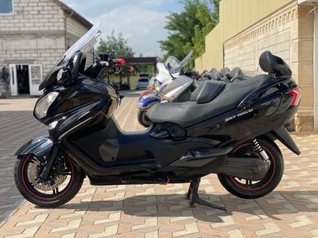 2013 Suzuki Burgman (SkyWave) 650, чёрный, 640000 рублей, вид 4