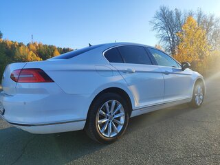 2019 Volkswagen Passat B8, белый, 2620000 рублей, вид 5