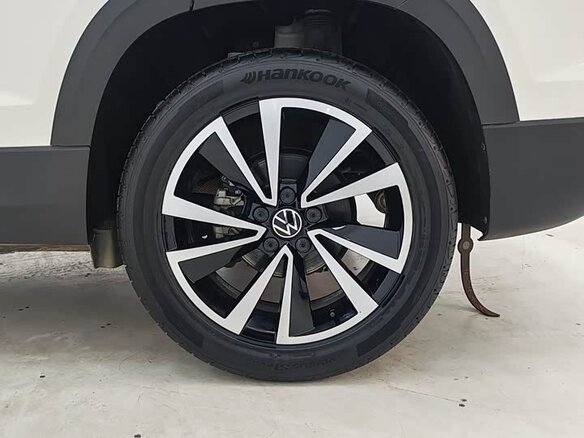 2022 Volkswagen Tharu I, белый, 2000000 рублей - вид 11