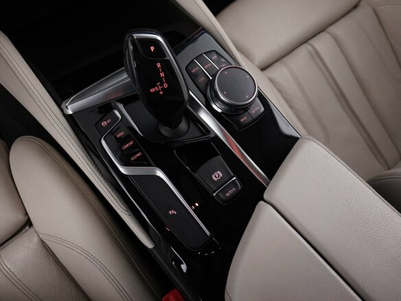 2018 BMW 5 серии 520d VII (G30/G31/G38), чёрный, 2899055 рублей - вид 18