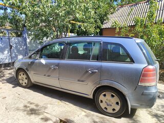 2007 Opel Zafira B, серебристый, 580000 рублей, вид 3