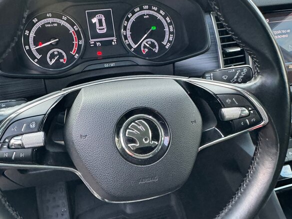 2021 Skoda Kodiaq I, коричневый, 3150000 рублей - вид 7