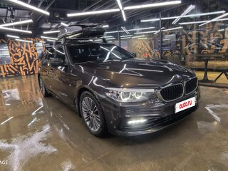 2017 BMW 5 серии 520d VII (G30/G31/G38), коричневый, 3150000 рублей, вид 3
