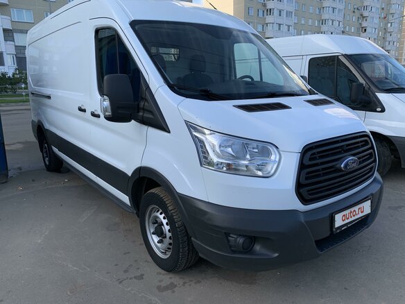 2015 Ford Transit, белый - вид 1