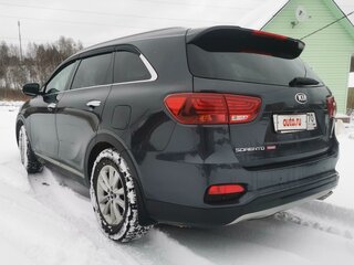 2020 Kia Sorento III Prime Рестайлинг, серый, 2700000 рублей, вид 3