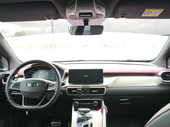 2023 Geely Coolray I, серый, 2500000 рублей - вид 8