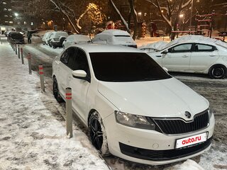 2018 Skoda Rapid I Рестайлинг, белый, 1050000 рублей, вид 4