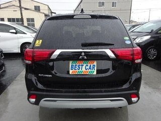 2019 Mitsubishi Outlander III Рестайлинг 3, чёрный, 1500000 рублей, вид 5