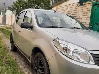 2013 Renault Sandero I, серый, 800000 рублей, вид 1