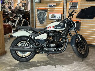 2026 Royal Enfield Shotgun, белый, 741000 рублей, вид 2