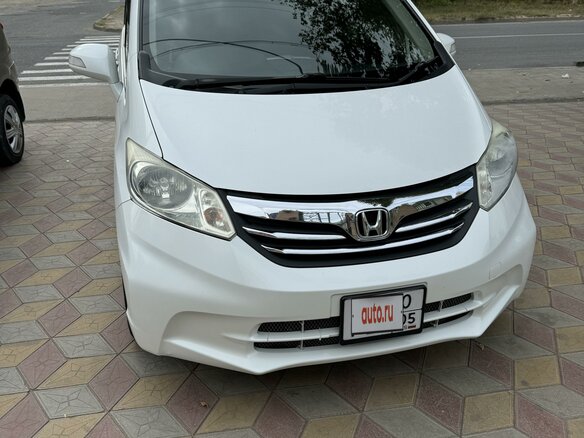 2013 Honda Freed I Рестайлинг, белый, 1360000 рублей - вид 10