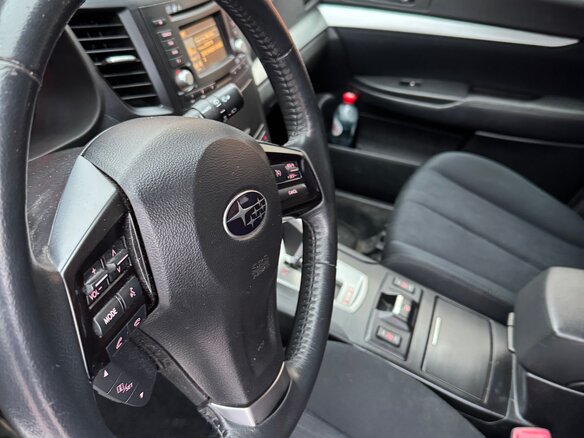 2014 Subaru Outback IV Рестайлинг, синий, 1800000 рублей - вид 4