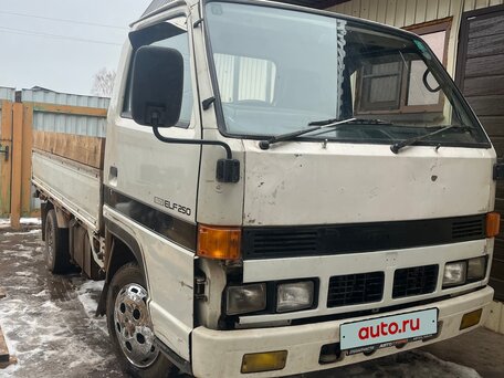 1988 Isuzu Elf (N-series), белый, 750000 рублей, вид 1