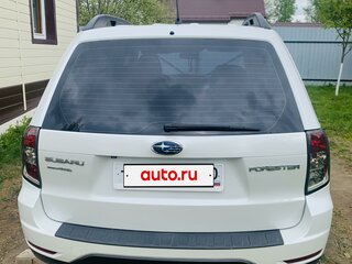 2012 Subaru Forester III Рестайлинг, белый, 1200000 рублей, вид 4