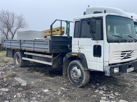 1990 Volvo FL, белый, 1000000 рублей, вид 2