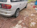 1999 Volkswagen Sharan I, серебристый, 300000 рублей - вид 2