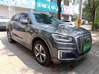 2023 Audi Q2 L e-tron I Рестайлинг, серый, 2110000 рублей, вид 2