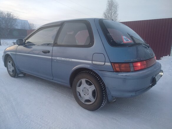 1993 Toyota Corolla II IV (L40), серый - вид 2