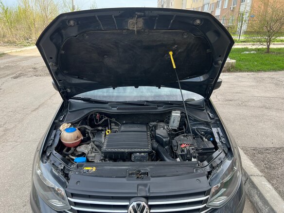 2016 Volkswagen Polo V Рестайлинг, серый, 1150000 рублей - вид 24