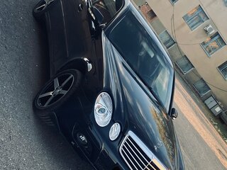 2008 Mercedes-Benz E-Класс 200 III (W211, S211) Рестайлинг, чёрный, 950000 рублей, вид 4