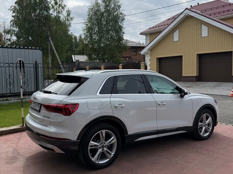 2022 Audi Q3 35 TFSI II (F3), белый, 3300000 рублей, вид 4