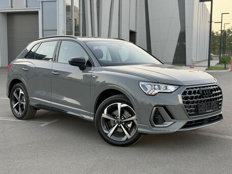Audi Q3 II (F3)