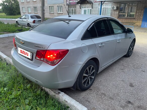 2009 Chevrolet Cruze I, серебристый, 620000 рублей - вид 1