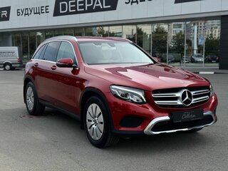 2018 Mercedes-Benz GLC 250 I (X253), красный, 3135000 рублей, вид 3