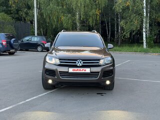 2012 Volkswagen Touareg II, коричневый, 2000000 рублей, вид 5