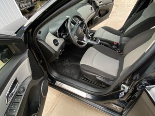 2013 Chevrolet Cruze I Рестайлинг, чёрный, 710000 рублей, вид 5