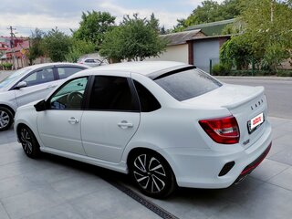 2024 Lada (ВАЗ) Granta Sport I Рестайлинг, белый, 1300000 рублей, вид 3
